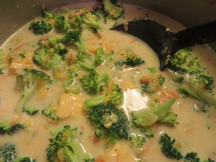 Broccoli Beer Cheese Soup With Ham Recipe (3)