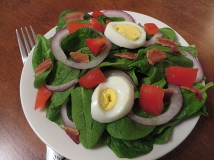 Spinach Salad With Warm Bacon Dressing Recipe 016 (Mobile)