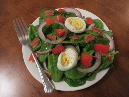 Spinach Salad With Warm Bacon Dressing Recipe 024 (Mobile)