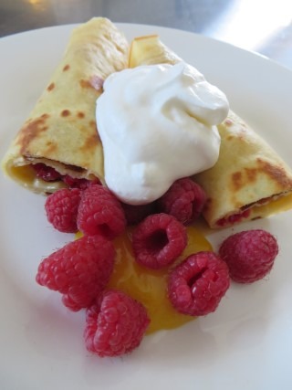 Lemon Curd and Raspberry Crepes Recipe 055 (Mobile)