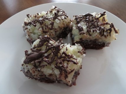 Macaroon Topped Brownies Recipe 138 (Mobile)