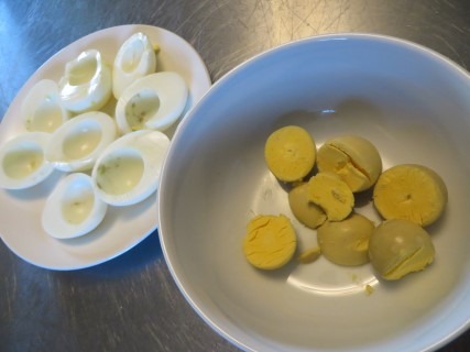 Wesabi Deviled Eggs Recipe 012 (Mobile)