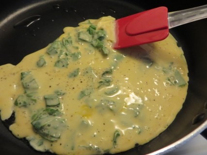 Bruschetta Scrambled Eggs Recipe 007 (Mobile)