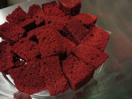 Raspberry Red Velvet Trifle Recipe 027 (Mobile)
